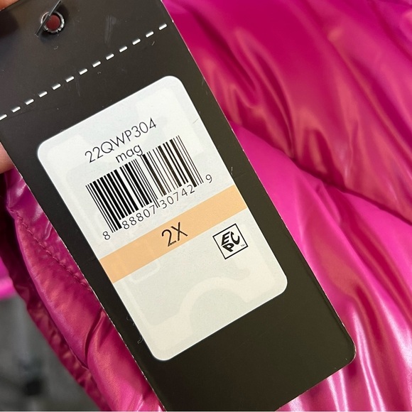 Guess Women’s Hooded Puffer Jacket Size 2X - Picture 6 of 15